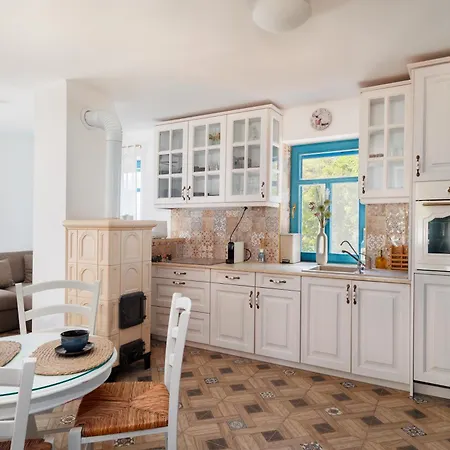 Feszek * Zalaegerszeg